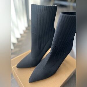 Steve Madden, 9, Black Stiletto Boot